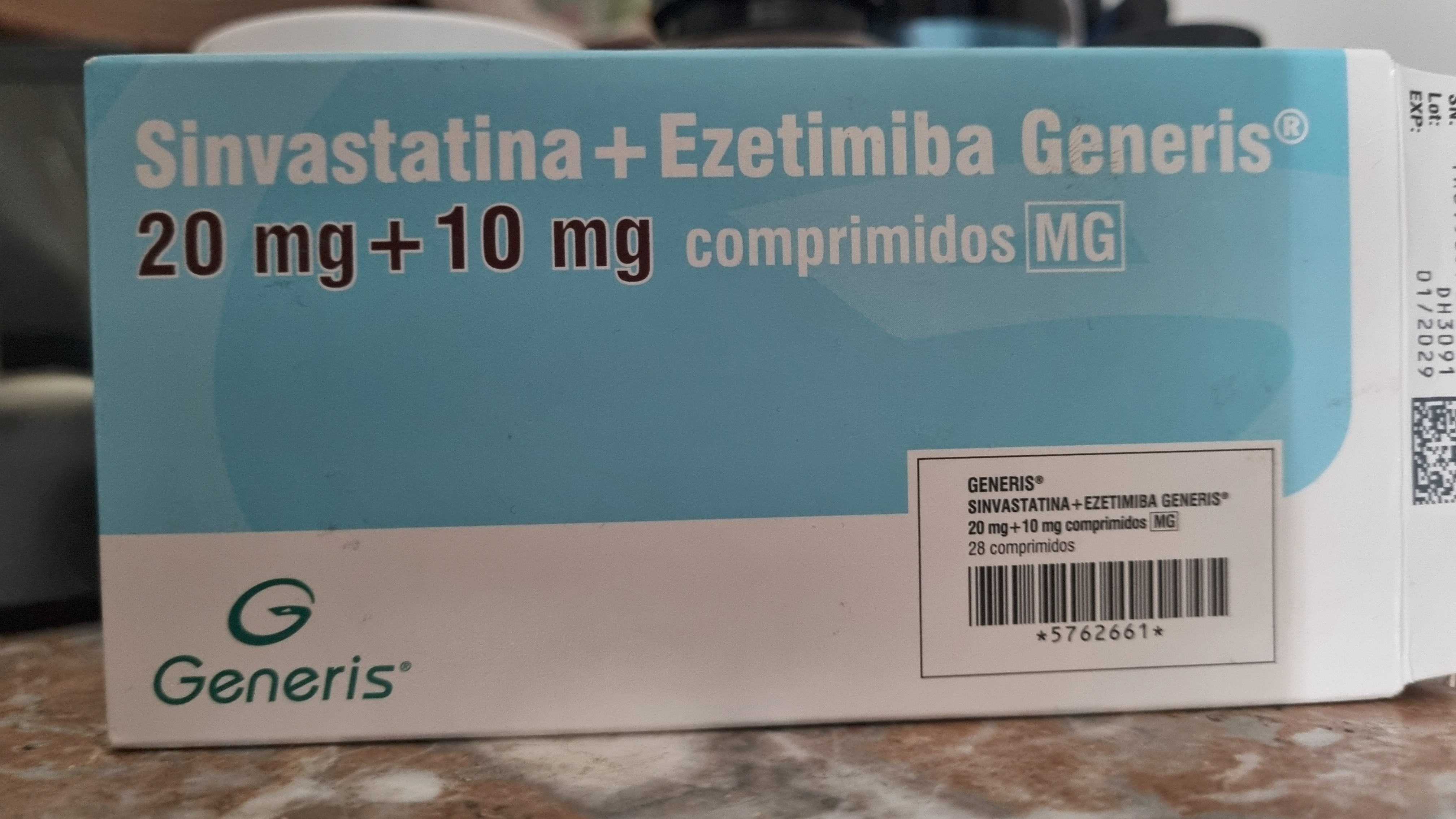 Simvastatin + Ezetimibe